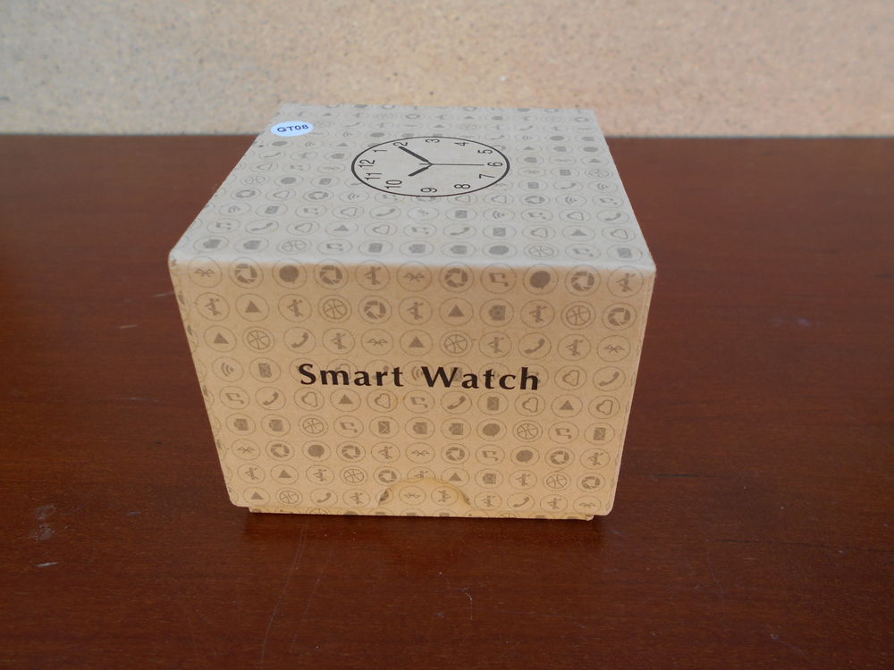 MONTRE CONNECTEE " Smart Watch " Téléphones et tablettes