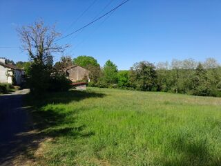  Terrain � vendre 1759 m� Saint-germain-du-salembre