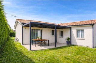  Maison � vendre 5 pi�ces 109 m� Cavignac