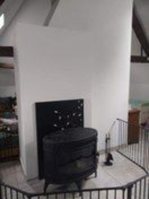   INSTALLATEUR DE POELE DE CHAUFFAGE 