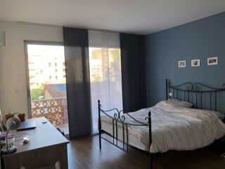  Immeuble  vendre 330 m