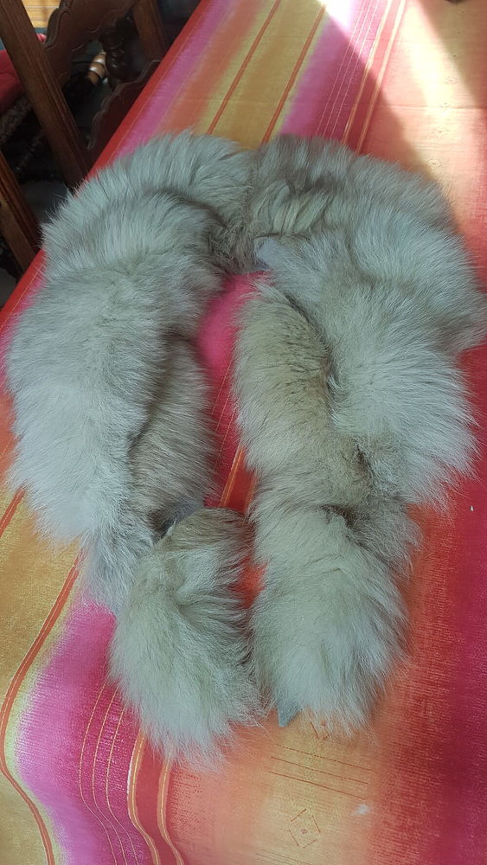  collet echarpe ! manteau en fourrure renard
Vêtements