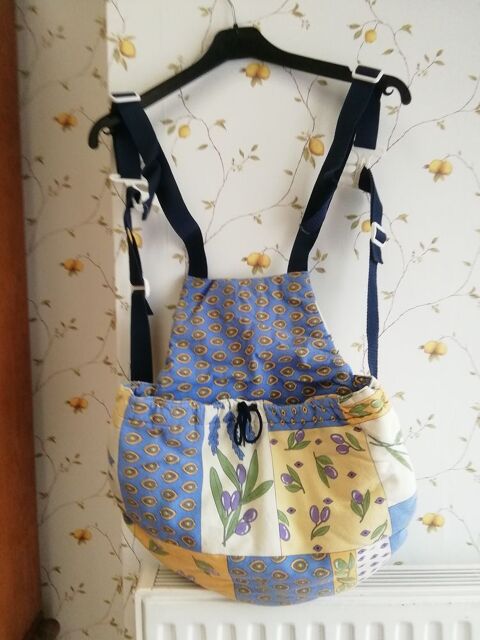SAC KANGOUROU  POUR CHIEN 7 59630 Bourbourg