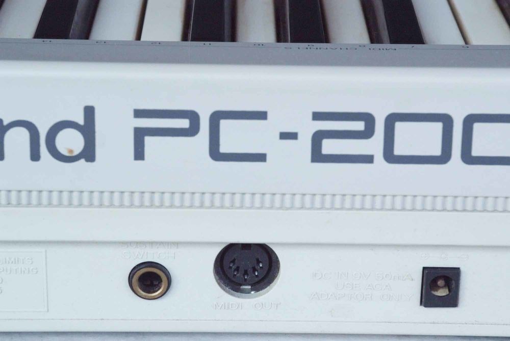 Clavier MIDI Roland PC200 Instruments de musique