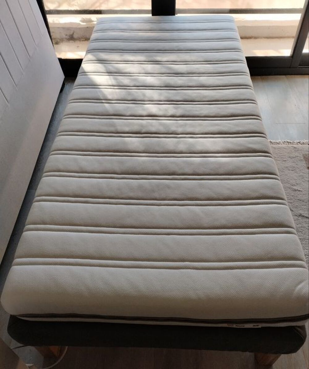 lit Ikea 90 x 200 comme neuf Meubles