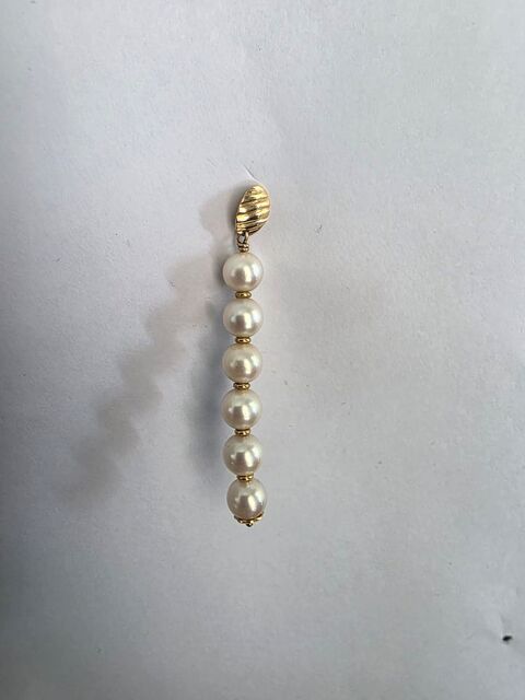 Boucles d'oreilles or et perles 250 Nice (06)