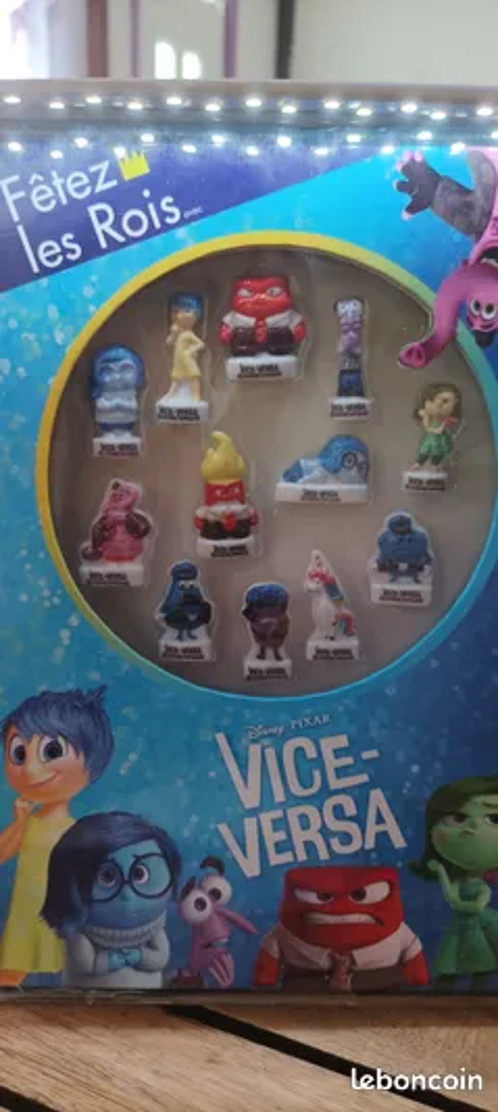 lot de f&egrave;ves de collection 