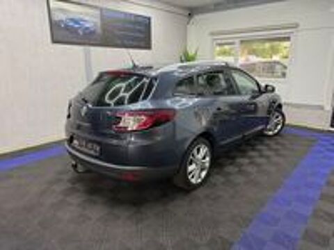 Mégane III Estate Mégane Estate III TCE 115 Energy Limited 2015 occasion 69120 Vaulx-en-Velin