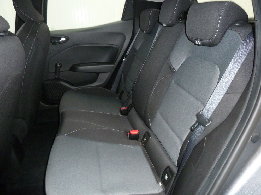 Clio V Clio E-Tech full hybrid 145 GSR2 Evolution 2025 occasion 95300 Ennery