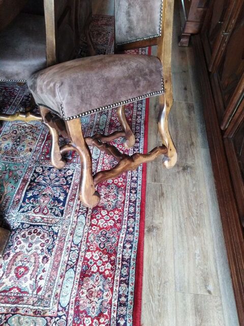 6 Chaise de style Louis XIII dite  Os de mouton  320 Lingolsheim (67)