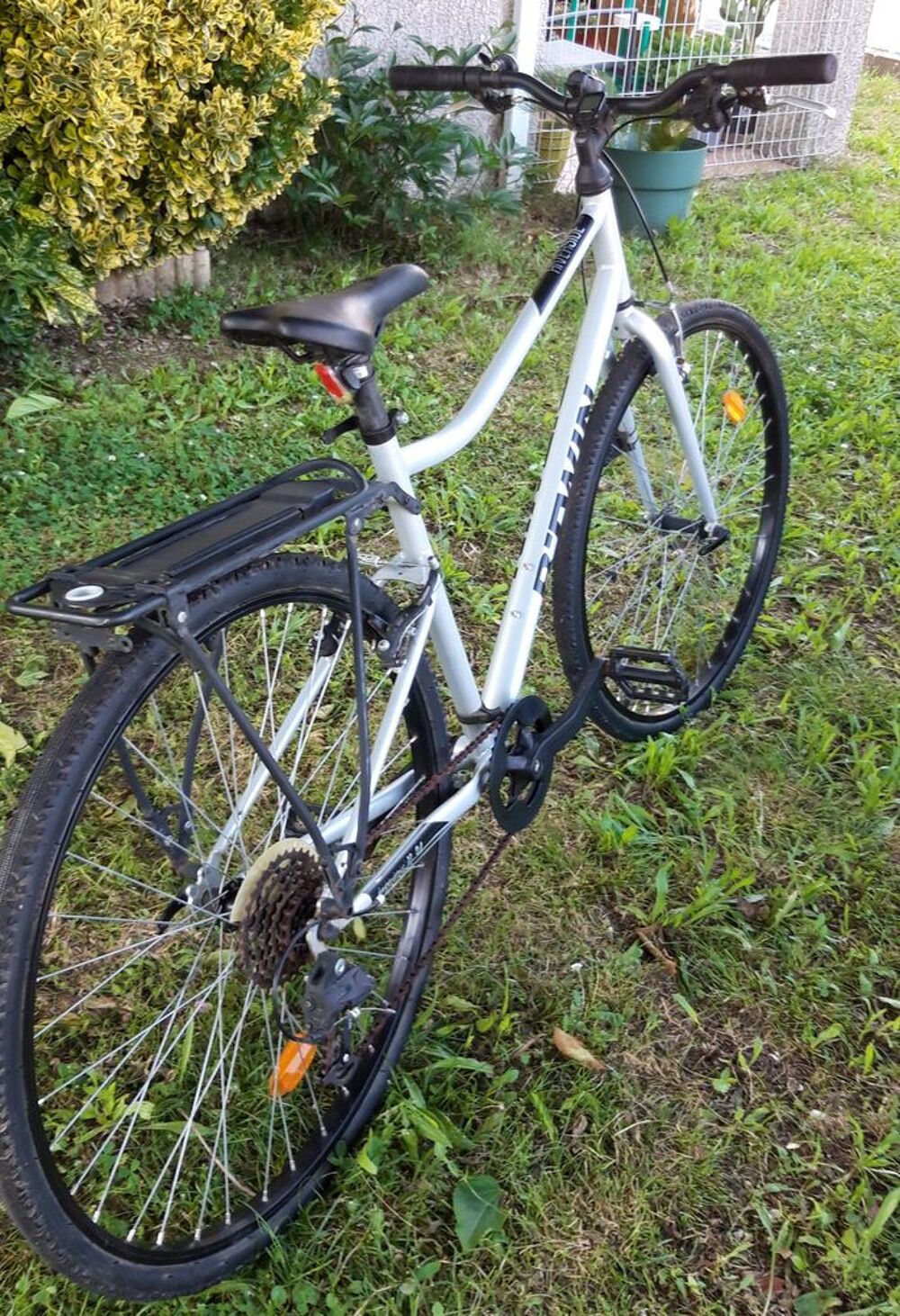 v&eacute;lo VTC Vélos