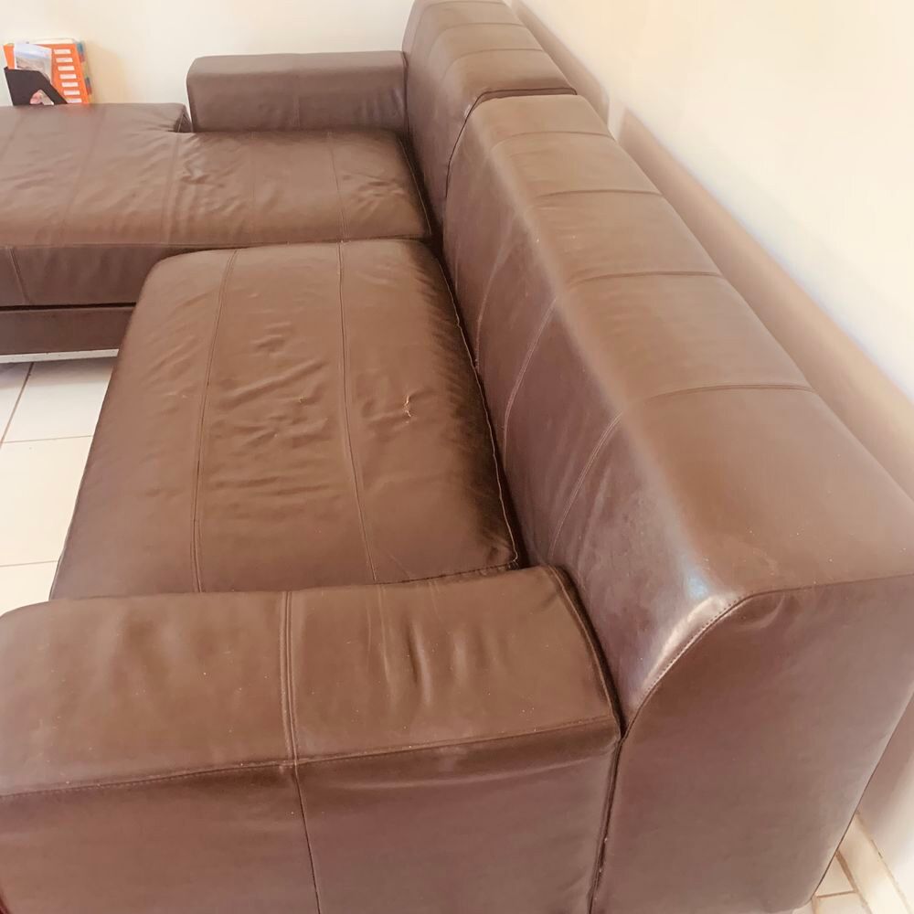 Beau canap&eacute; d angle en cuir Meubles