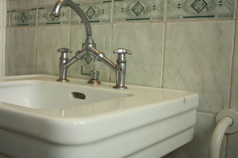 Lavabo Colonne Art d&eacute;co Meubles