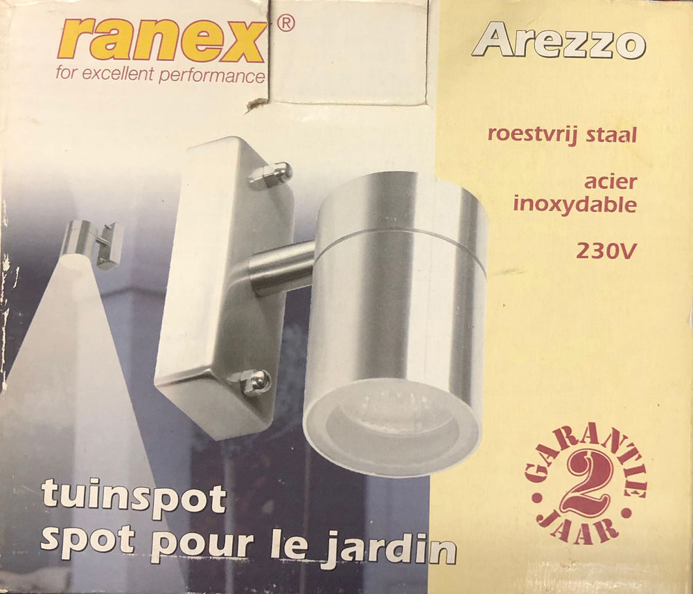 SPOT POUR LE JARDIN Décoration