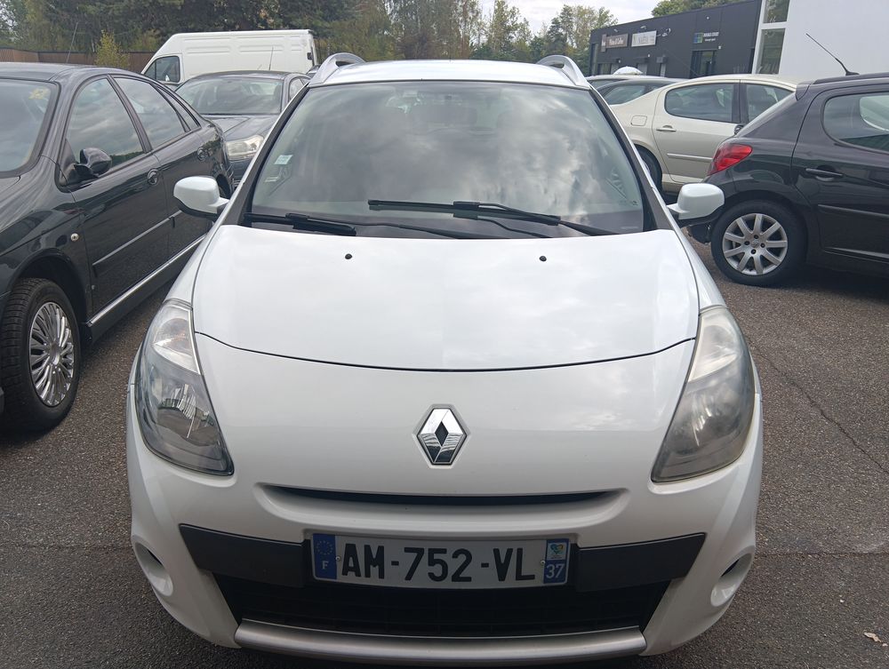 Clio III Estate Clio Estate III dCi 85 eco2 Business 2010 occasion 57160 Moulins-l&egrave;s-Metz