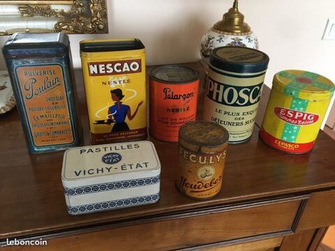 Lot de 7 bo�tes anciennes de Pub : Poulain, Nescao 60 Nimes (30)