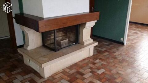 Pierres de Bourgogne + Poutre en chne + Porte  / Chemine. 250 Les Piards (39)