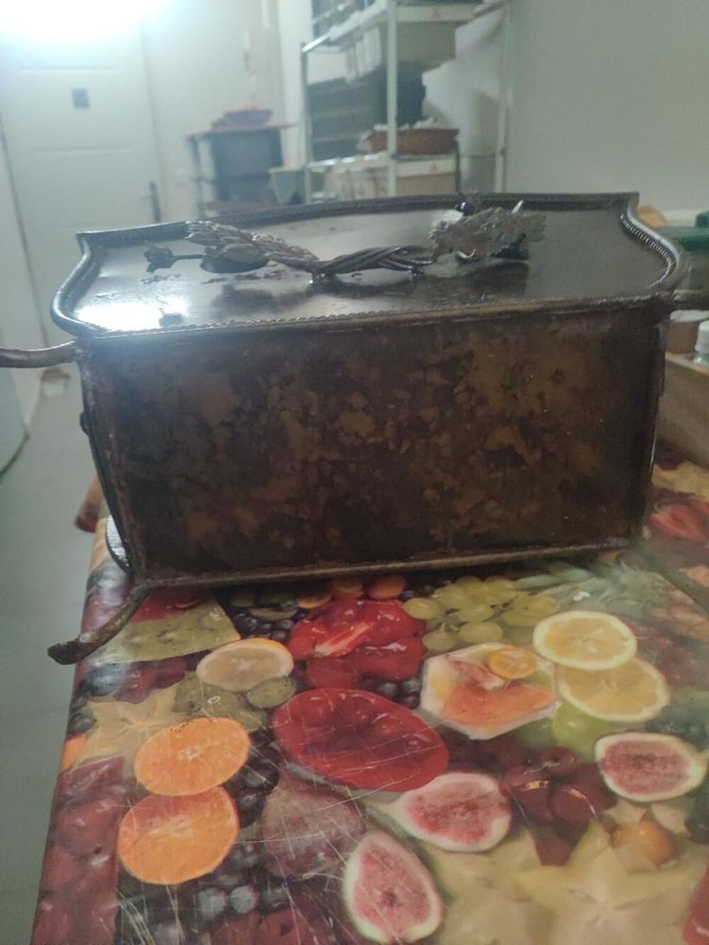 Porte-revues vintage m&eacute;tal industriel grand mod&egrave;le Meubles