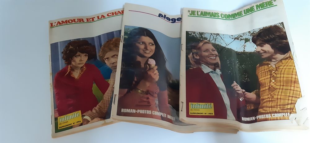 Revue "INTIMITE ROMANS PHOTOS COMPLETS" 