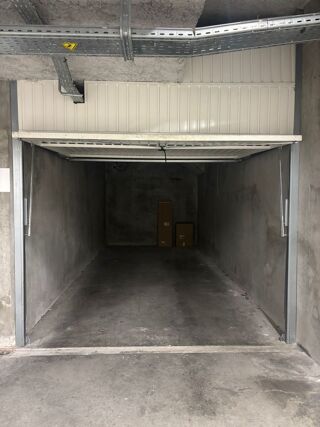  Parking / Garage � louer 21 m�