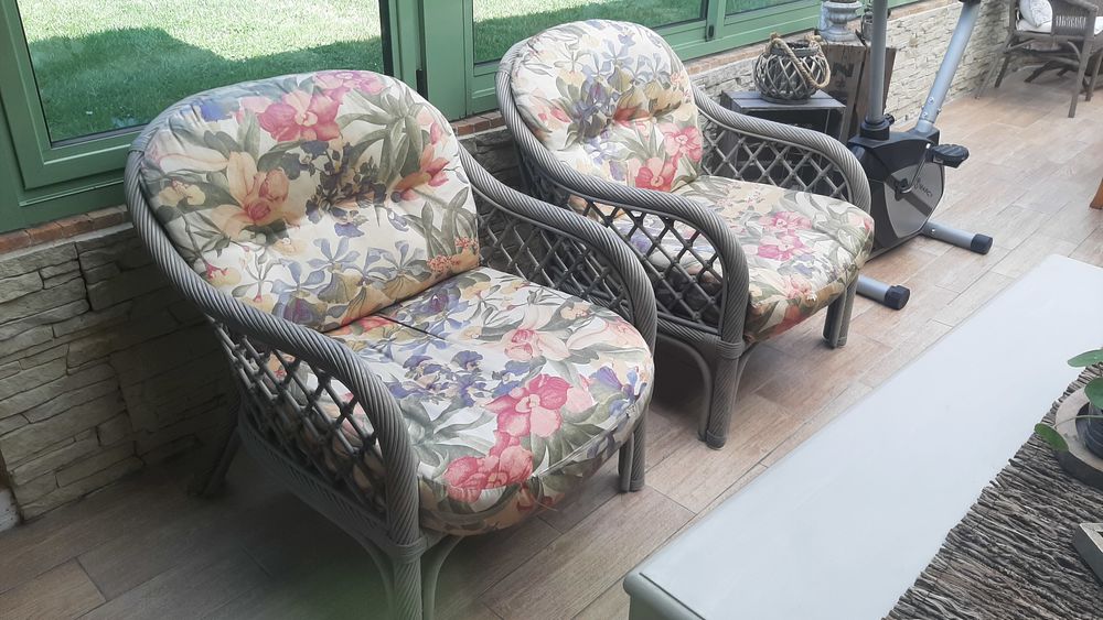 FAUTEUILS EN OSIER Meubles