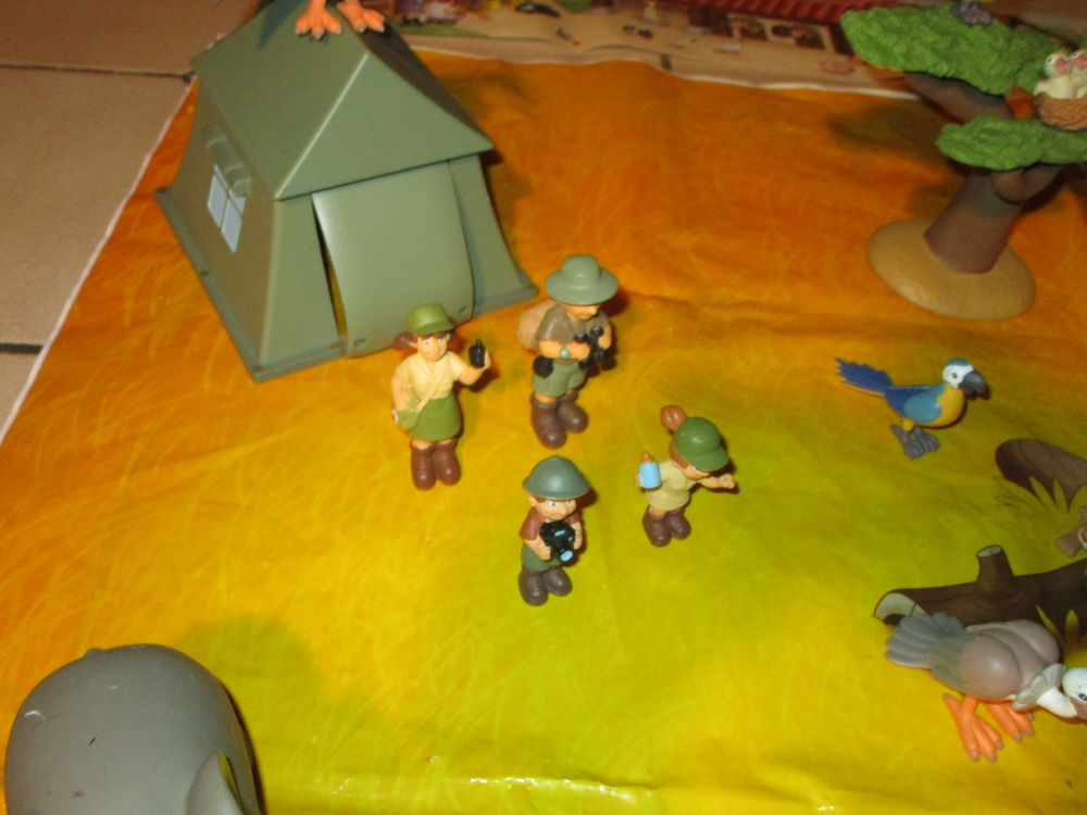 TAPIS DECOR D ANIMAUX Jeux / jouets