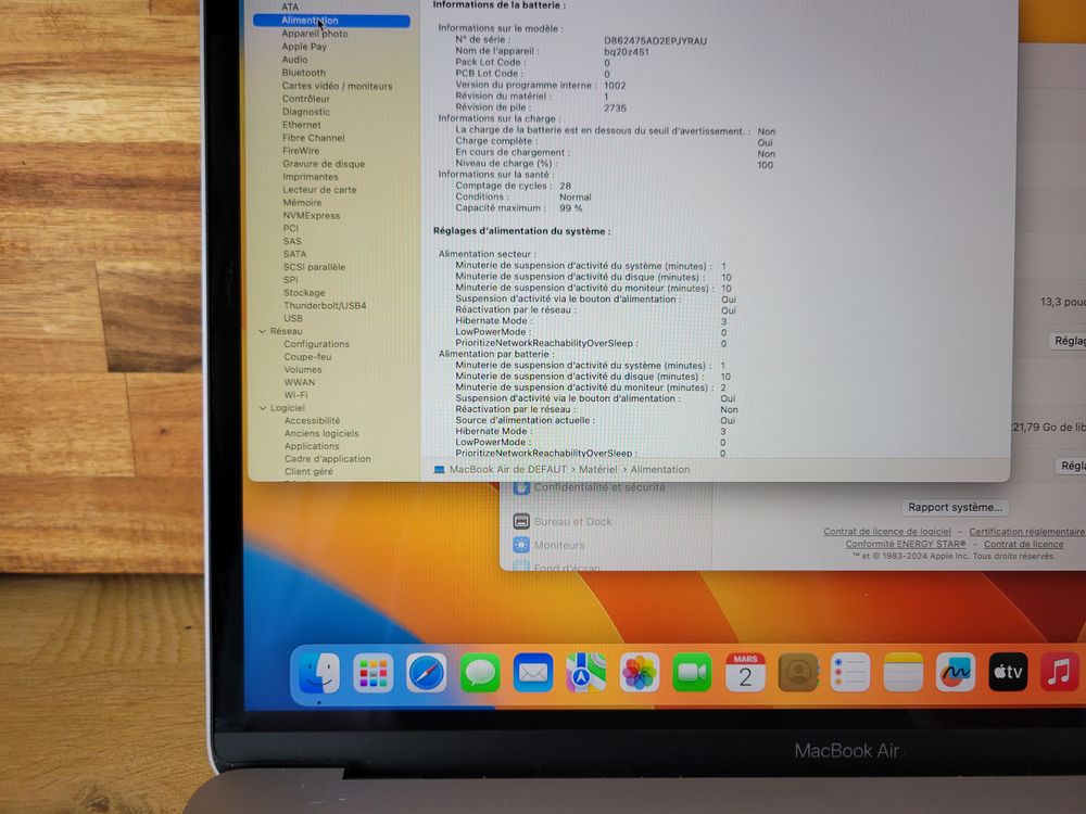 MACBOOK AIR (2020) 13.3" Matériel informatique
