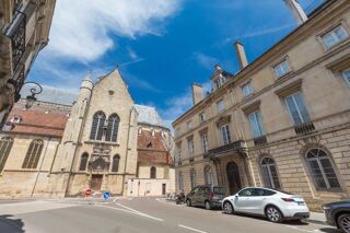  Appartement à vendre 6 pièces 130 m²