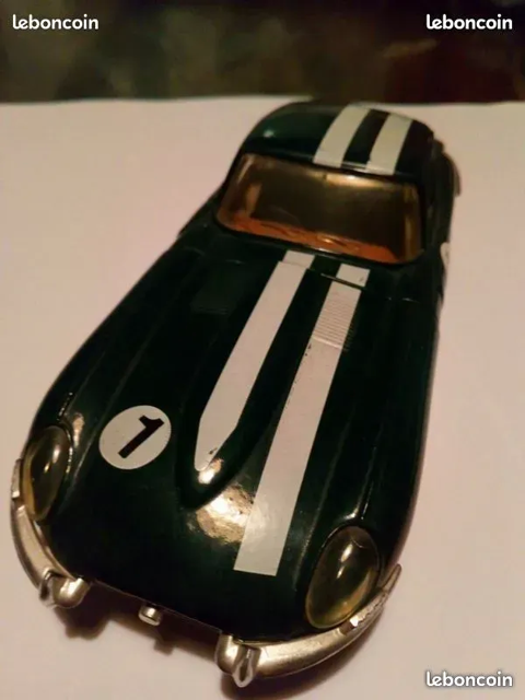 VOITURES MINIATURES 1/24 1/21 16 Valleiry (74)