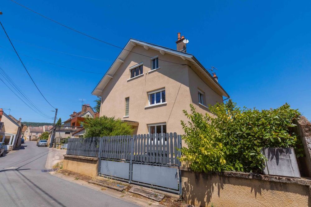 Maison 7 pièces 210 m² · à Marsannay-la-Côte · 210 m² · 409 000 €