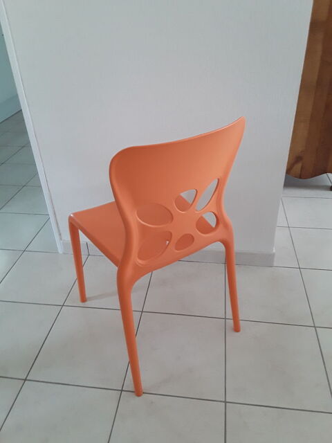 CHAISES en POLYPROPYLENE 130 Outreau (62)