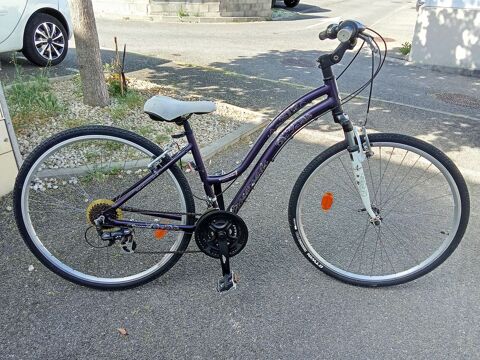 Vélo femme aluminium Châteauneuf-les-Martigues (13)