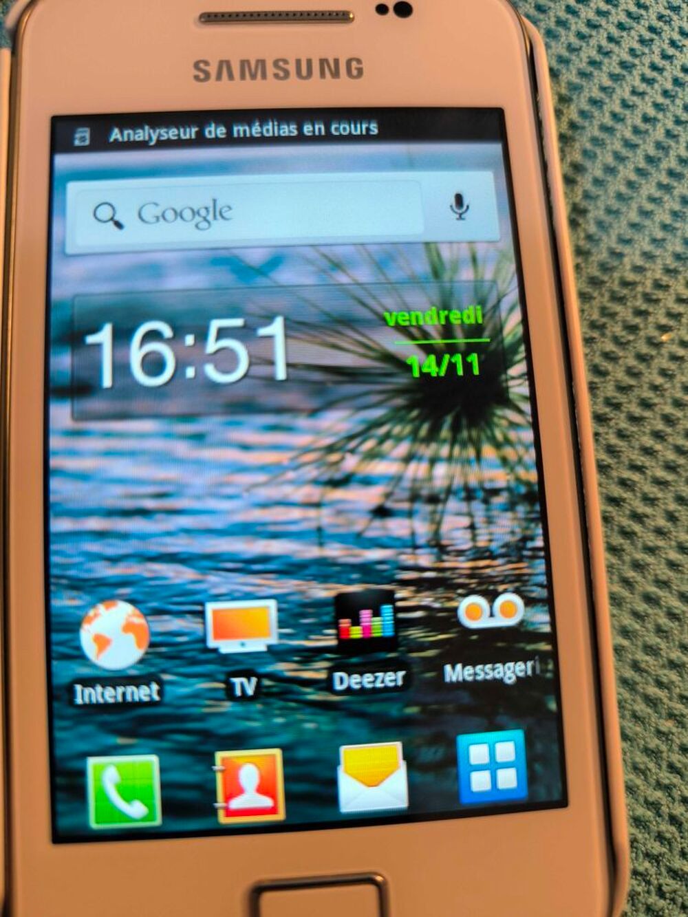 Samsung Ace GTs5839i 8,89cm sim unique Android 2.33G blanc Téléphones et tablettes
