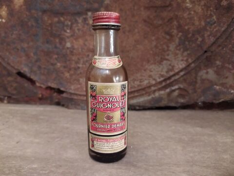 Ancienne Mignonnette Royal Guignolet Fournier-Demars 1 Loches (37)