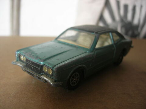 Ford Consul Cortina GTX 1/43  Gorgi toys Gargenville (78)