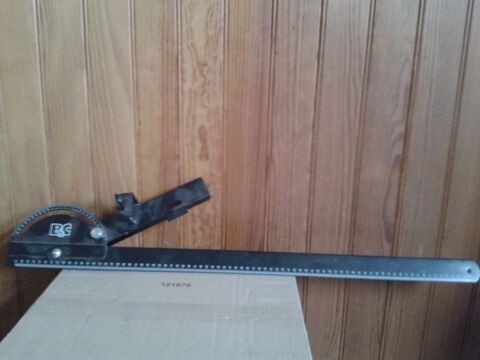 EQUERRE  B&C NEUF. 8 Fr�vent (62)