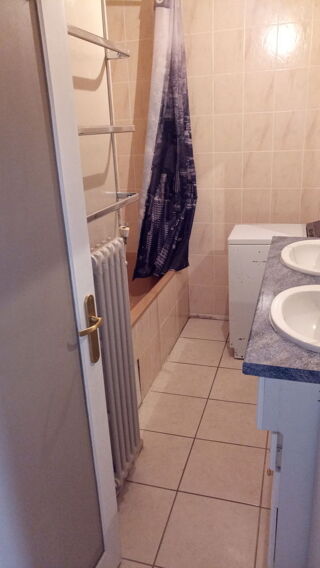  Appartement à louer 3 pièces 67 m² Tours