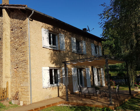   Maison de 92 m2, 5 pi�ces, 3 chambres. Terrain de 735 m2 Maison - 5 pi�ce(s) - 92 m�