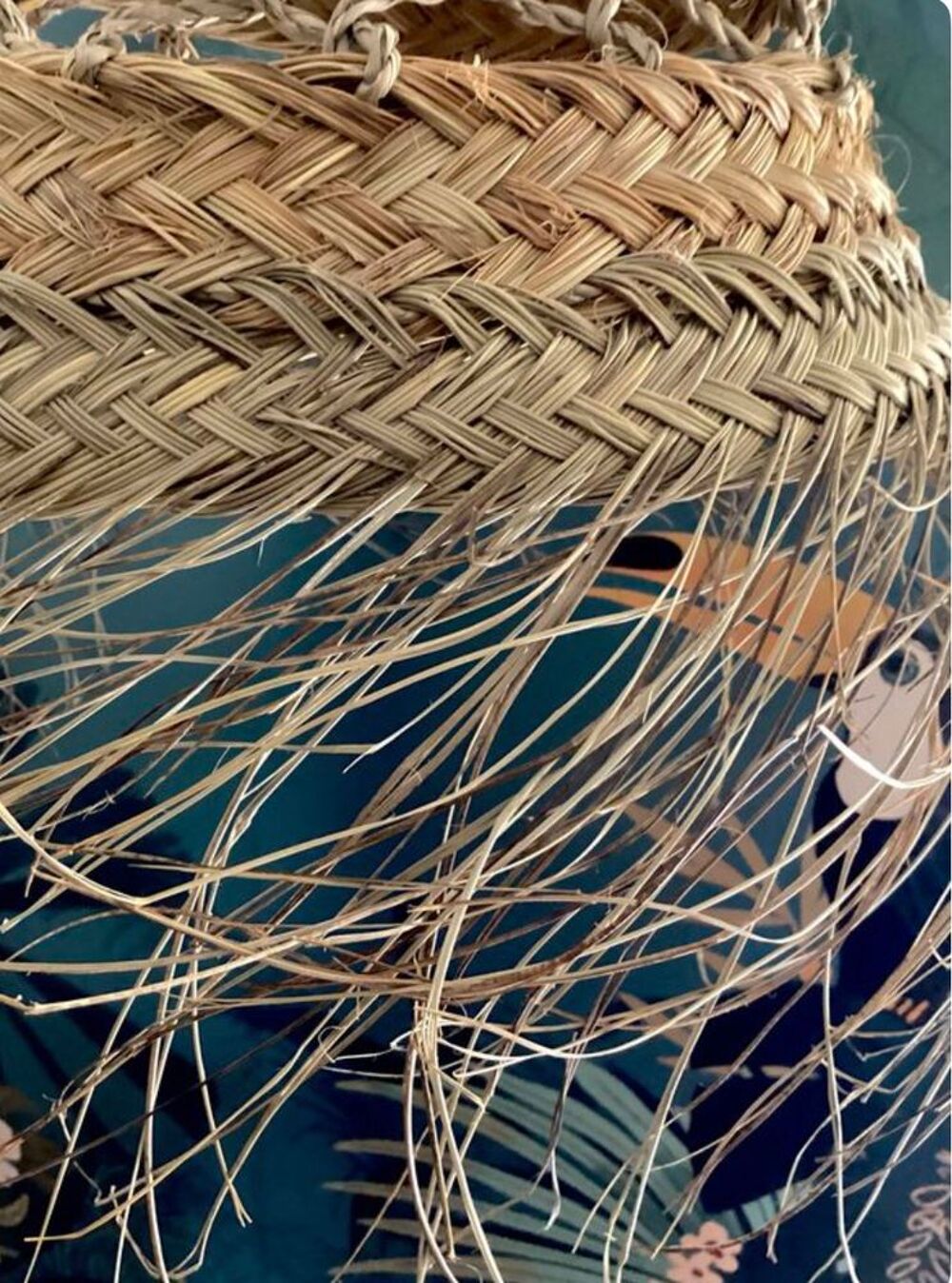Lustre en fibres naturelles
Décoration