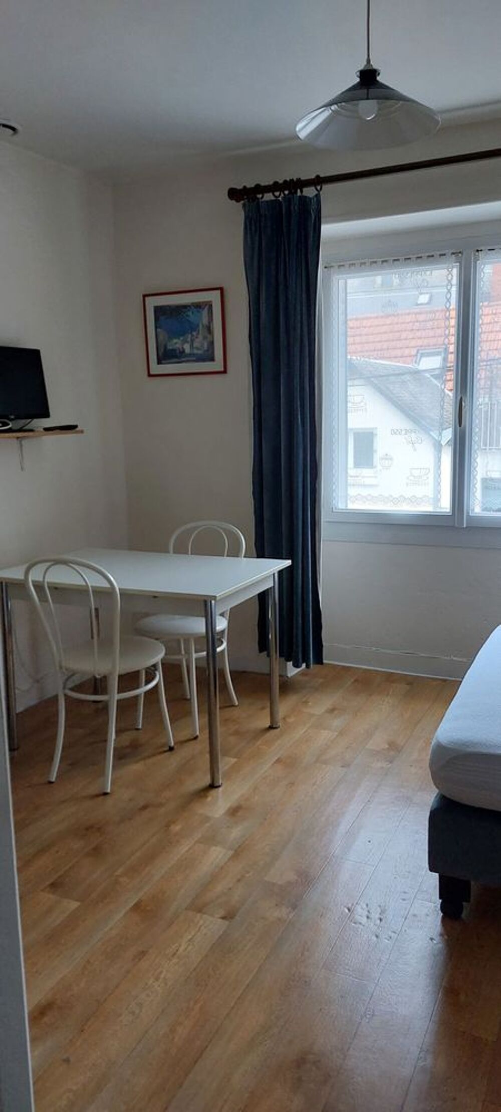 Location Appartement studio meubl au centre ville de Chatellerault Chtellerault