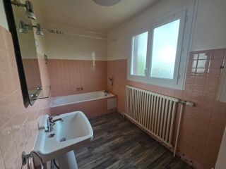  Maison à louer 3 pièces 80 m²