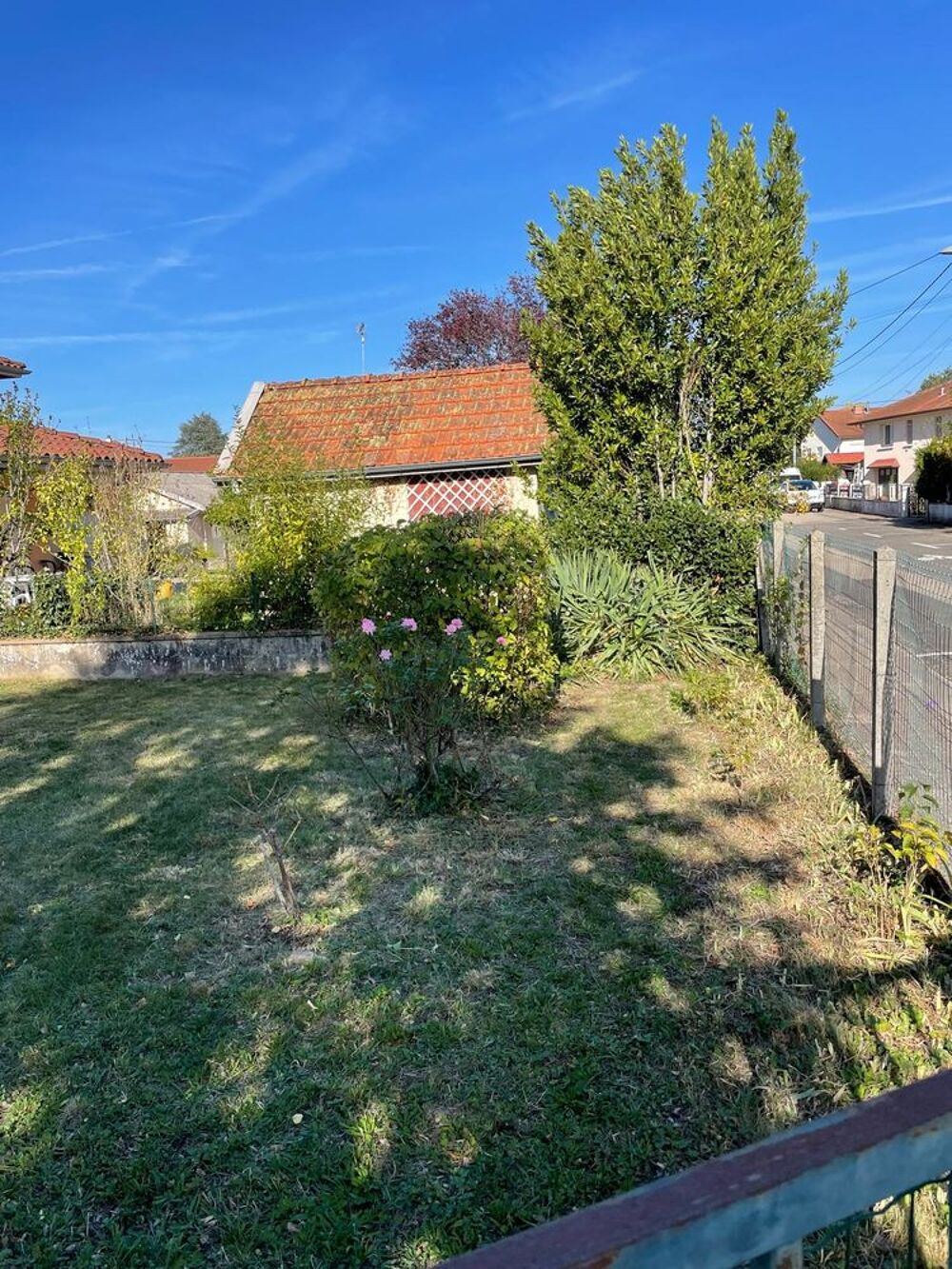 Vente Terrain Terrain de 800 m2 à Bourg-en-Bresse Bourg-en-bresse