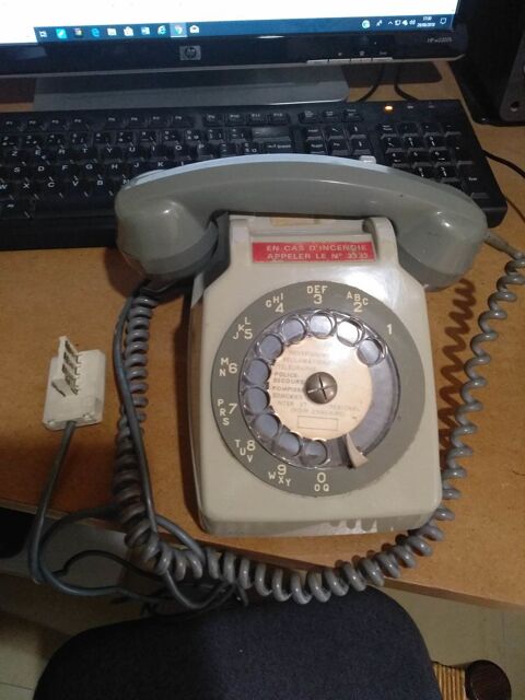t�l�phone � cadran 10 Paris 15 (75)