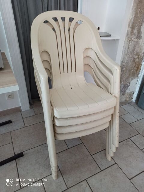 4 grand fauteuil de jardin PVC 30 chenoz-la-Mline (70)