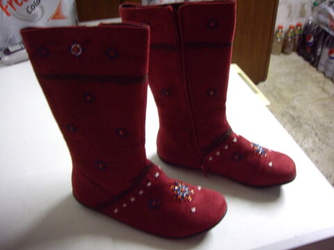Paire de Bottes Rouge/Bordeaux imprim�s pt 38-neuve 15 Bouxwiller (67)