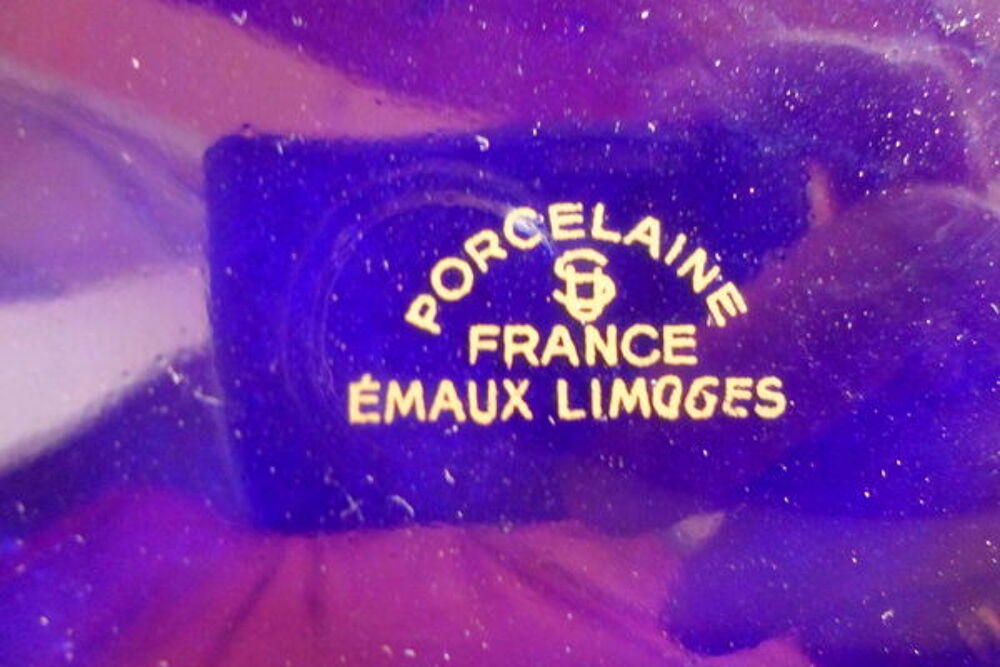 lot de porcelaine EMAUX BLEU de LIMOGES 