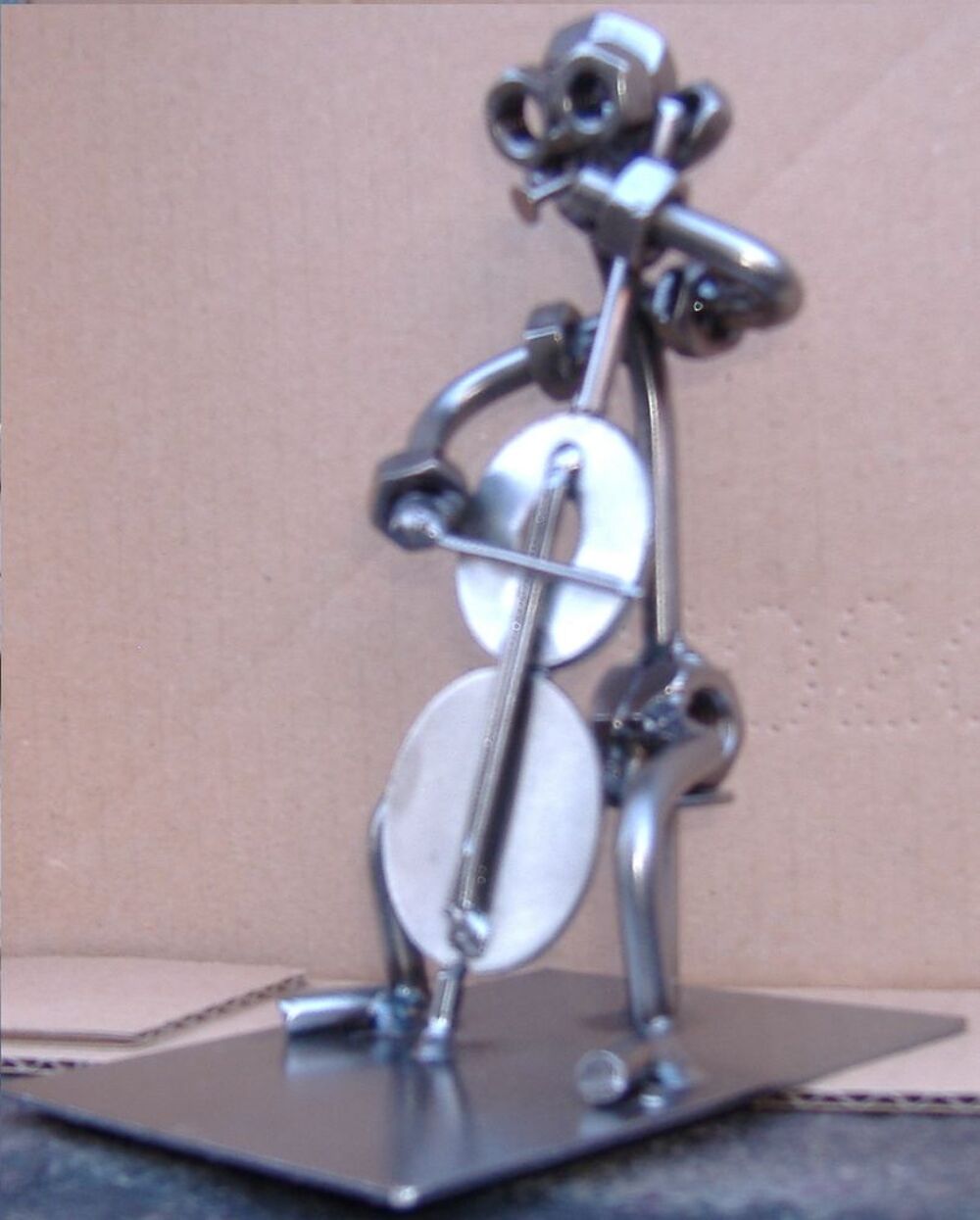 CONTREBASSISTE : Figurine de style Hinz ou Kunst 