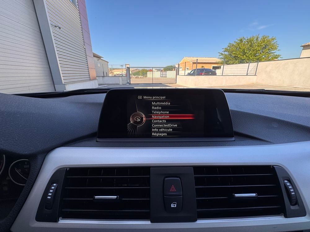 S&eacute;rie 3 320d xDrive 190 ch Business 2015 occasion 84290 Sainte-C&eacute;cile-les-Vignes