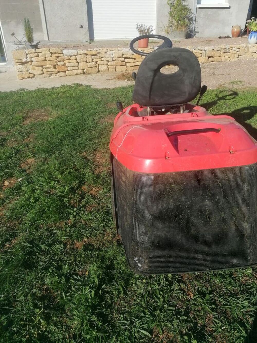 Tondeuse autoport&eacute;e oleomac Jardin