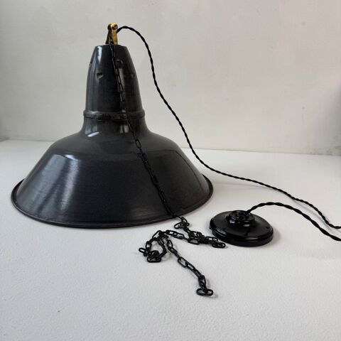 ANCIENNE SUSPENSION INDUSTRIELLE 44 CM
80 Lille (59)